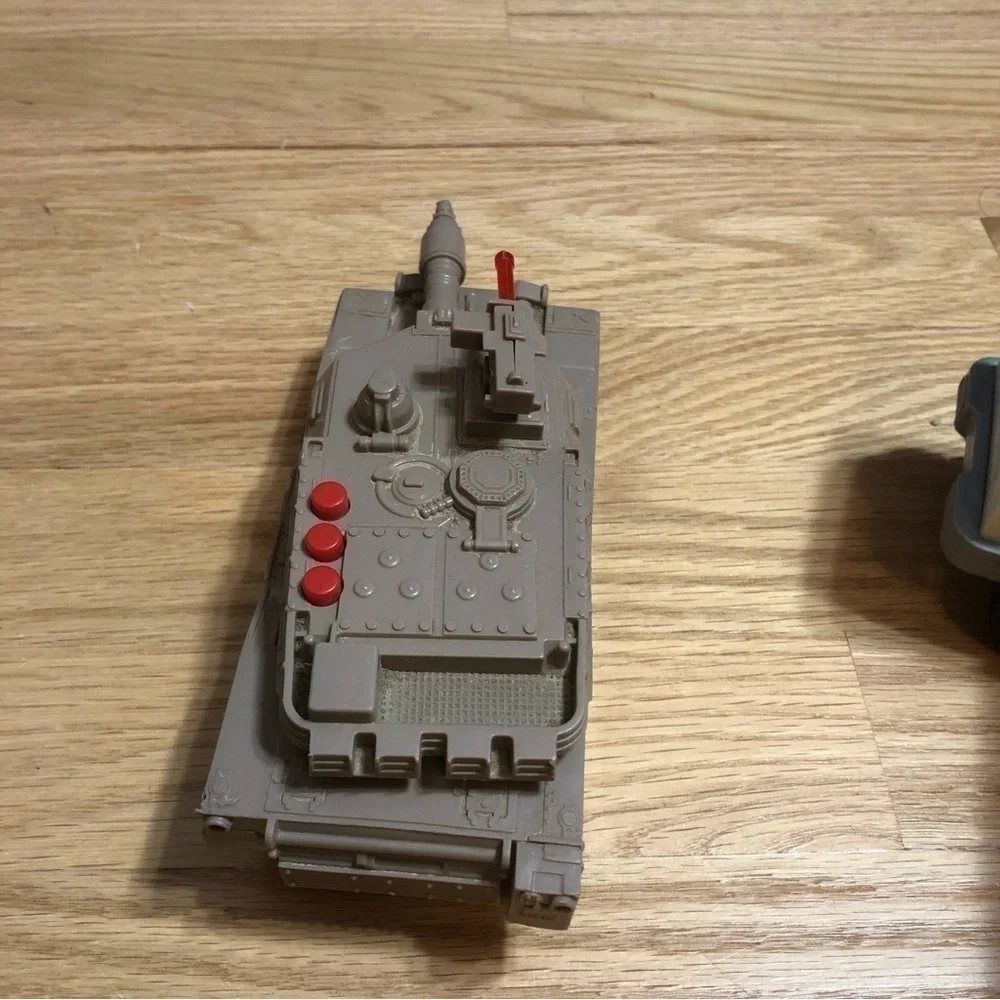 Military Vehicle Bundle Tank White Truck Army Brown Gray Kids Toy